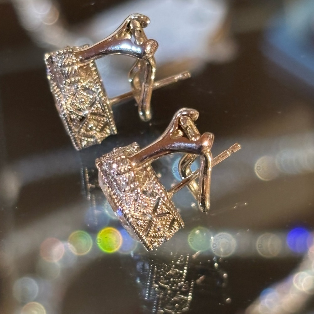 Judith Ripka crystal earrings - Picture 7 of 9